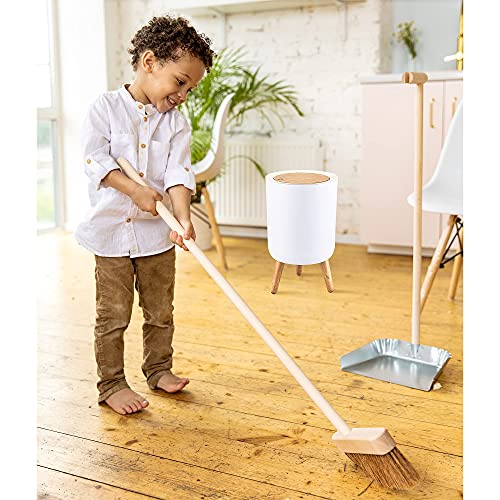 Trash can,7Liter/1.8 Gallon Garbage can with Press top Lid,Nordic Modern Waste Basket,Plastic Trash bin Suitable for Kitchen, Bathroom, Bedroom, Living Room, Office, Outdoor,Dog Proof Trash can…… - size: 1.8 Gallon, style: Round