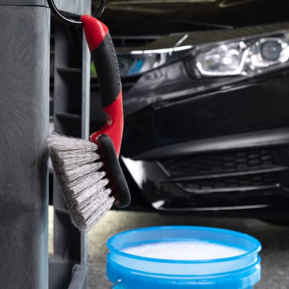 Mothers Car Wash Brush, Wheel and Fender Brush, Short Handle Tire Cleaner for Car Detailing, 10 Inch, Red/Black - size: Standard