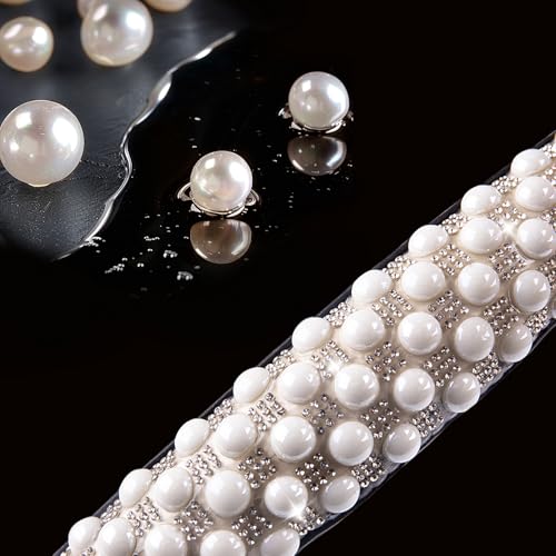 Leather Bling Steering Wheel Cover Women Rhinestone White Soft Comfortable Glitter Sparkly Universal 15 inch Steering Wheel Cover Non-Slip Car Accessories - color: Pearl White