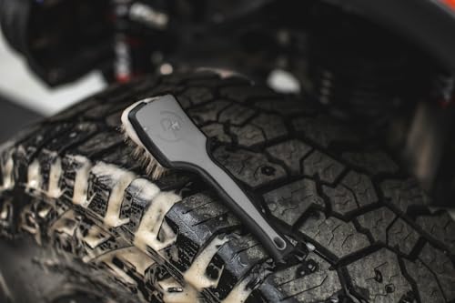 Detail Factory - ProGrip Tire Brush - Ergonomic ProGrip Handle, Stiff Synthetic Bristles, Ergonomic Design, Clean Your Tires with Ease - Grey - color: Gray, size: Standard