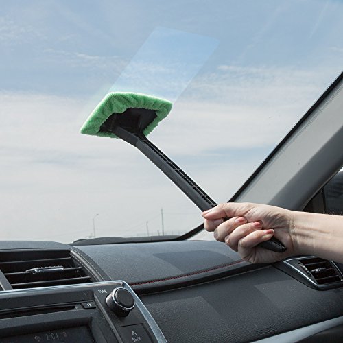 Windshield and Window Cleaner - Machine-Washable Microfiber Cloth Tool on Handle with Pivoting Head for Cleaning Car and RV Glass by Stalwart (Green)