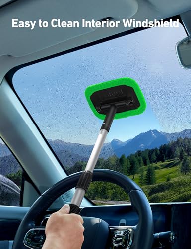 AstroAI Windshield Cleaner Tool, Microfiber Car Window Cleaner with 4 Reusable and Washable Microfiber Pads and Extendable Handle Auto Inside Glass Wiper Kit, Green - color: Green