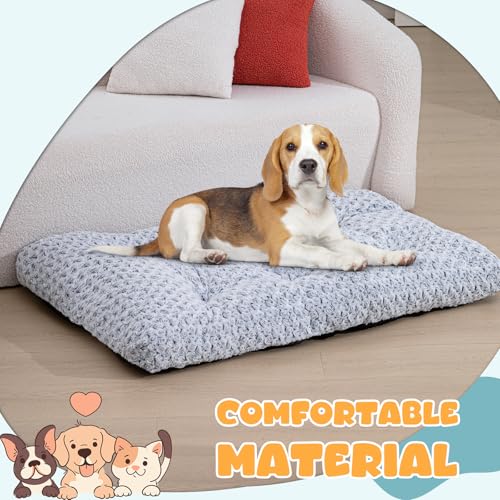 BBTO 47 x 29 Inches Extra Thick Dog Bed for Car Trunk SUV, Non-slip SUV Cargo Liner, Large Size Dog Blanket Mat Pet Backseat Cover with Anti Slip Sticker Travel Hair Resistant Backseat Extenders Cover