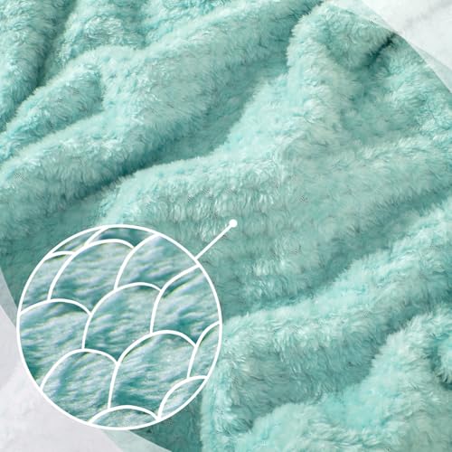 urnexttour Travel Pillow and Blanket Set Neck Pillows Soft Blankets with Sleep Mask Travel Essentials for Airplane Car Memory Foam Blue Green - color: B-blue Green
