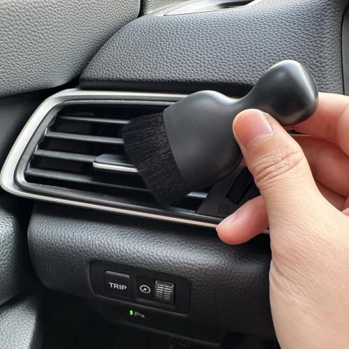 Car Detailing Brush, Soft Bristle Cleaning Brush, Scratch-Free Auto Duster Tool for Dashboard, Air Vents, Leather & Interior Cleaning (Black with Cap) - color: Black with Cap