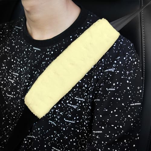 2 Pack Car Seatbelt Covers Shoulder Pad, Soft Faux Sheepskin Seat Belt Shoulder Cover for a Comfortable Driving, Seat Belt Shoulder Strap Covers Helps Protect Your Neck and Shoulder (Beige) - color: Beige