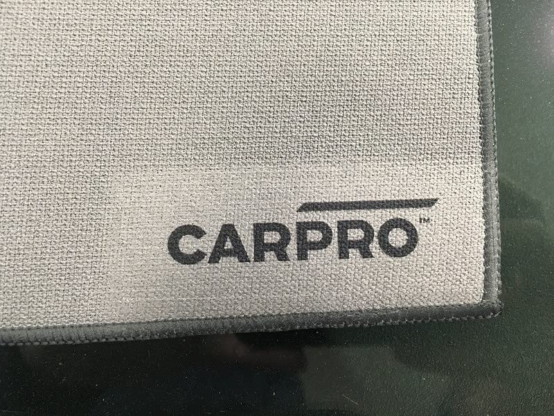 CARPRO GlassFiber Microfiber Drying Towel - Spotless Glass Windshield & Windows, Microfiber Edge, Lint & Tag Free, Car Washing & Auto Detailing (Pack of 1)
